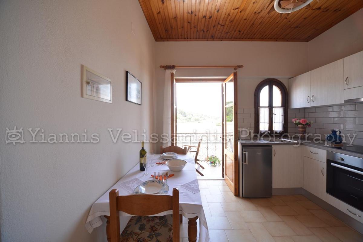 דירות גאיוס Sotiris Sea View מראה חיצוני תמונה
